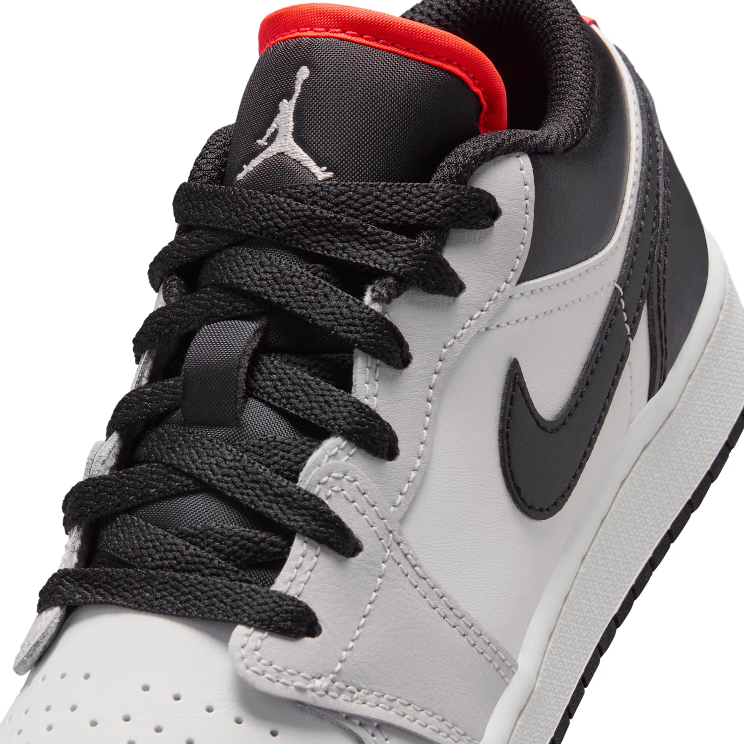 Air Jordan 1 Low image 7