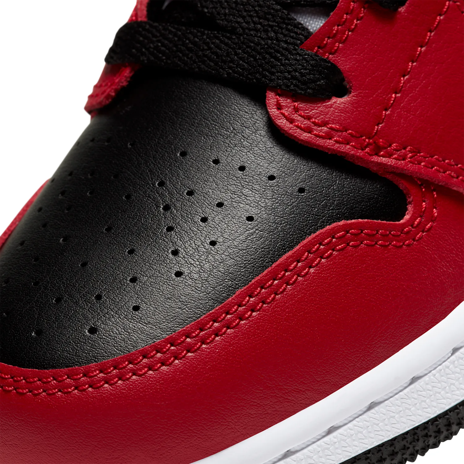 Jordan 1 Mid image 7