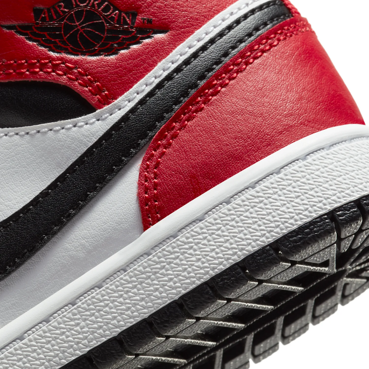 Jordan 1 Mid image 8