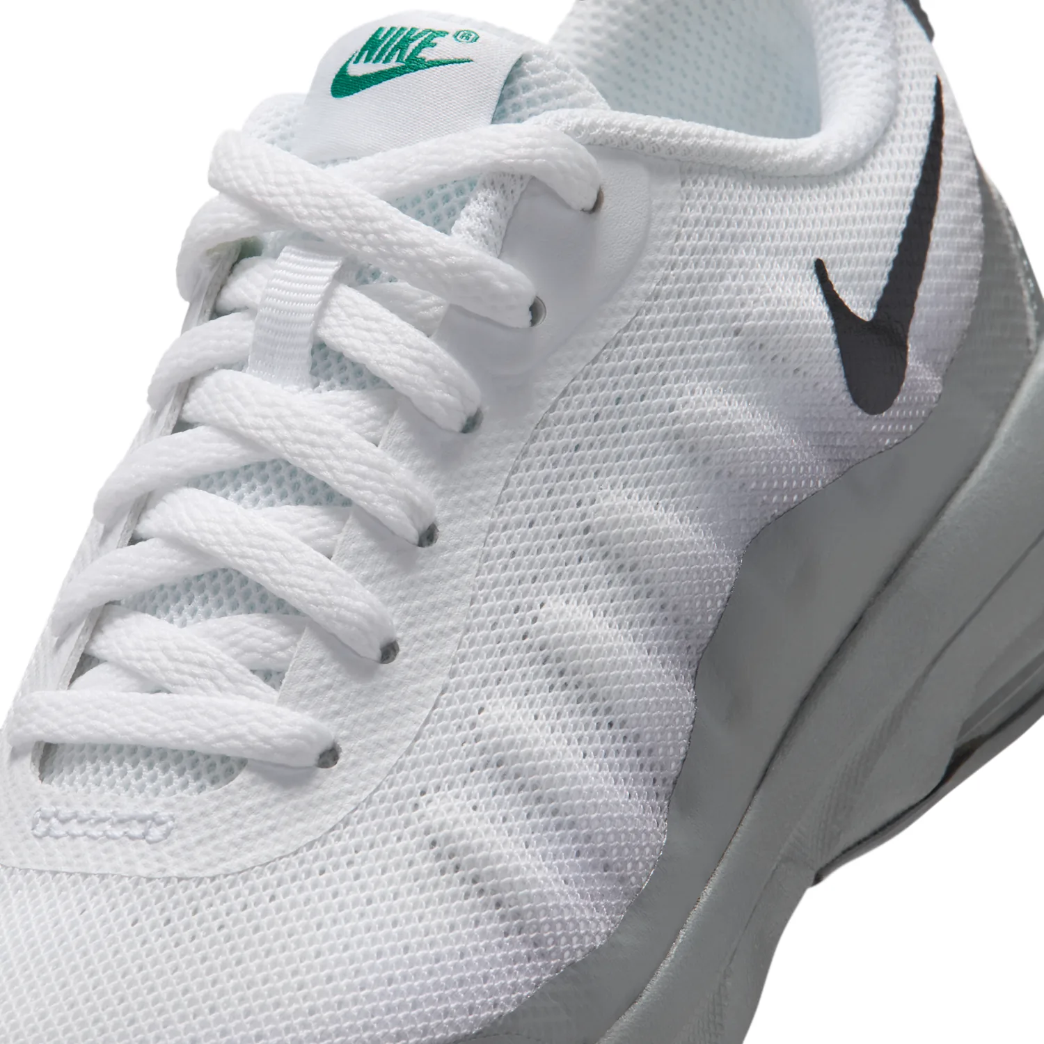 Nike Air Max Invigor image 7