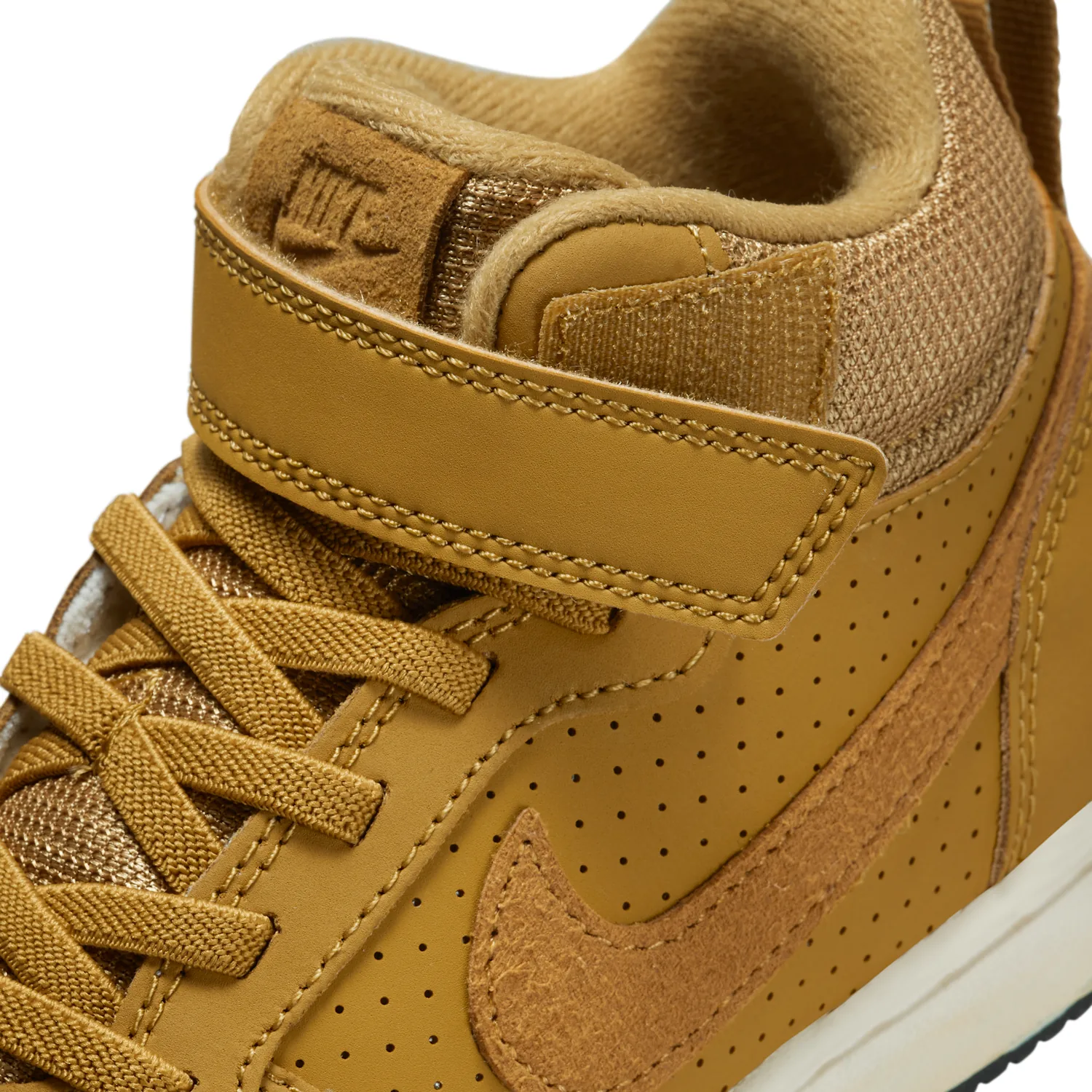Nike Court Borough Mid image 9