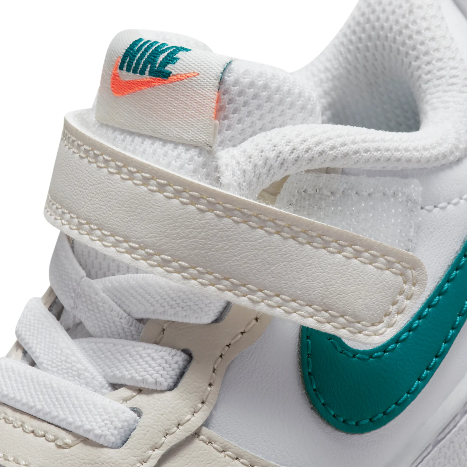 Nike Court Borough Low 2 image 8