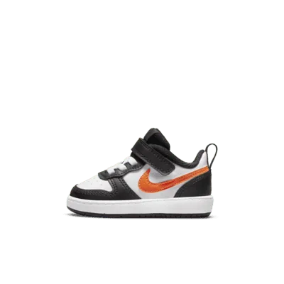Nike Court Borough Low 2