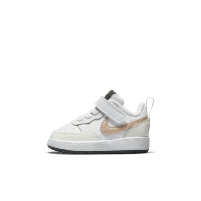 Nike Court Borough Low 2