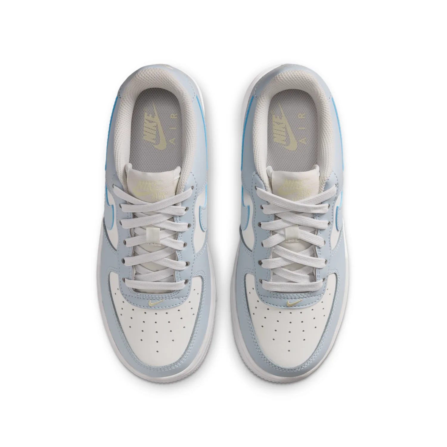 Nike Air Force 1 image 4