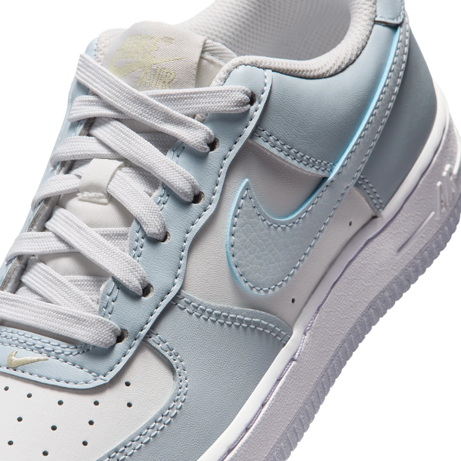 Nike Air Force 1 image 7