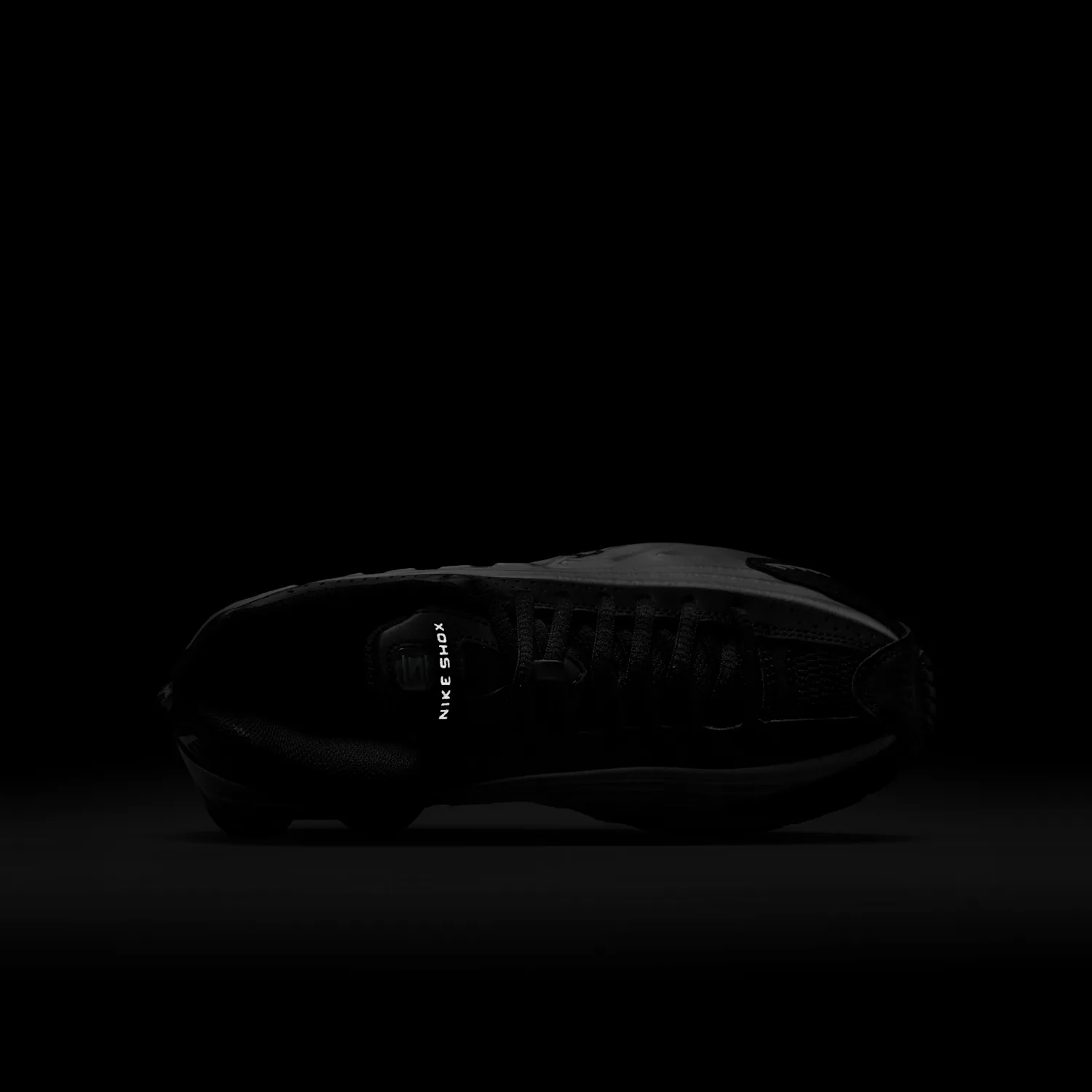 Nike Shox R4 image 13