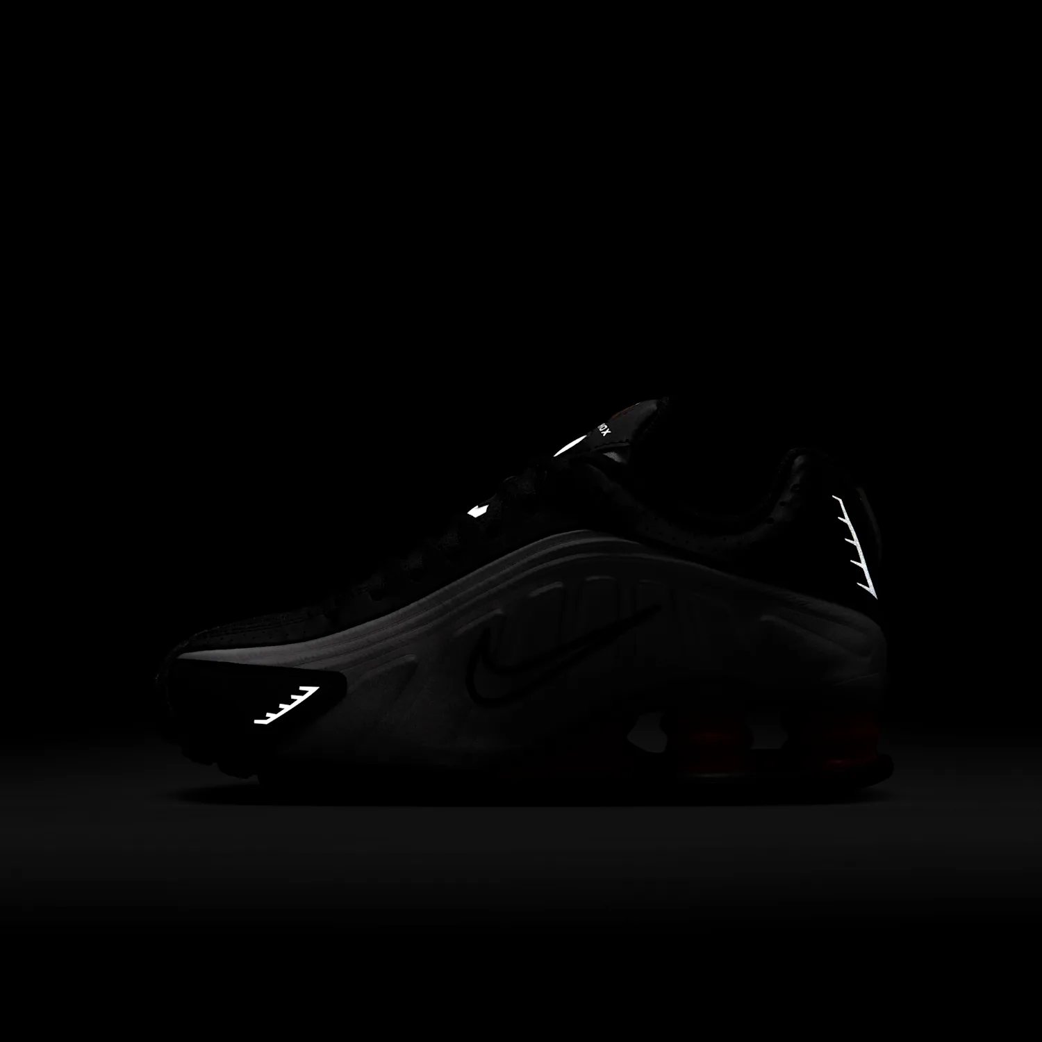 Nike Shox R4 image 3