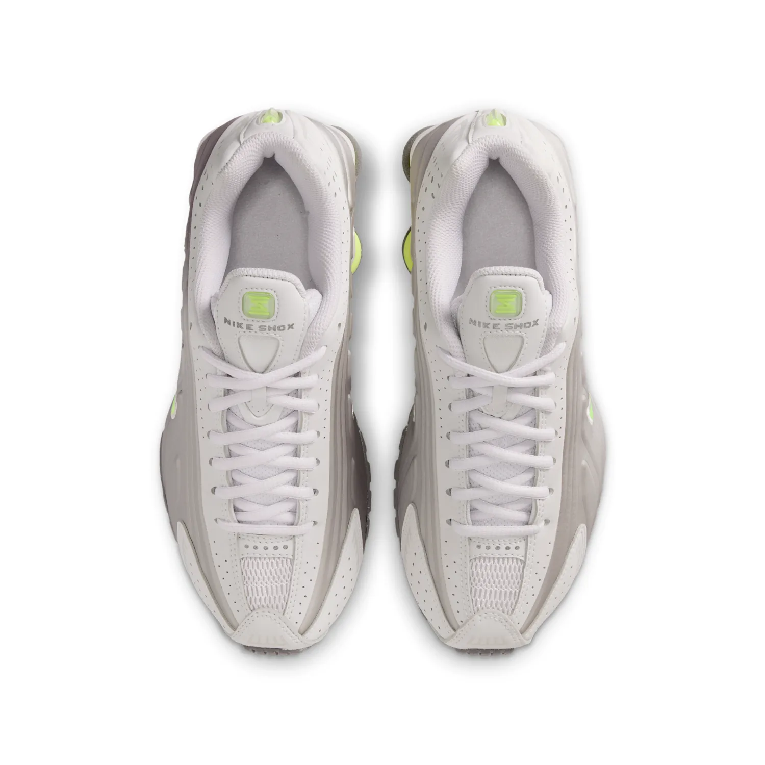 Nike Shox R4 image 4