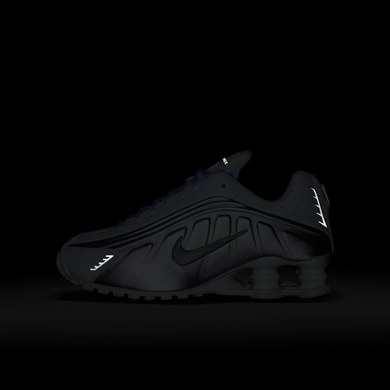 Nike Shox R4 image 3