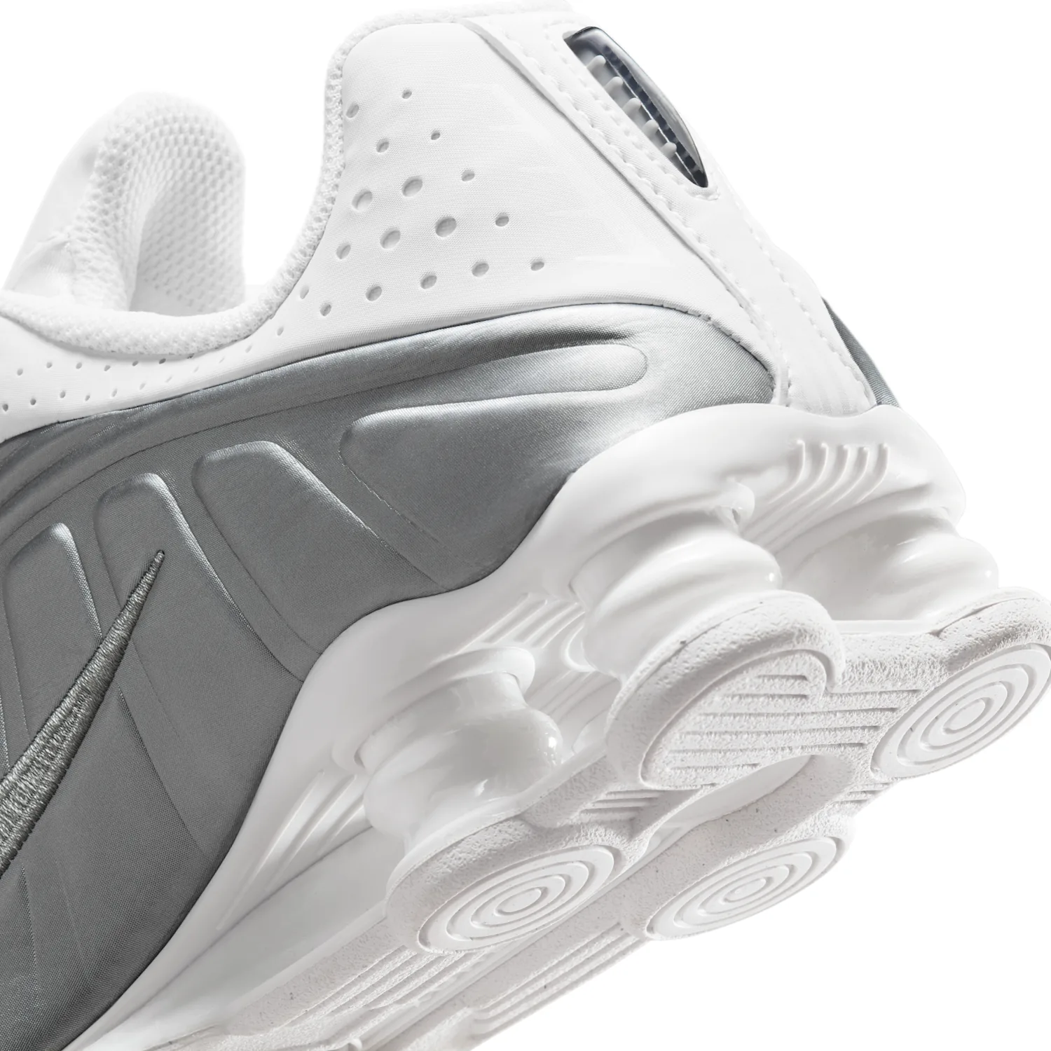 Nike Shox R4 image 11