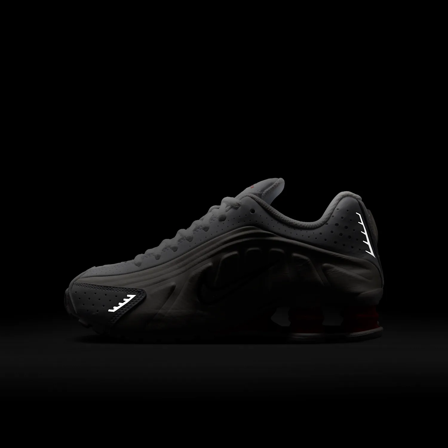 Nike Shox R4 image 4