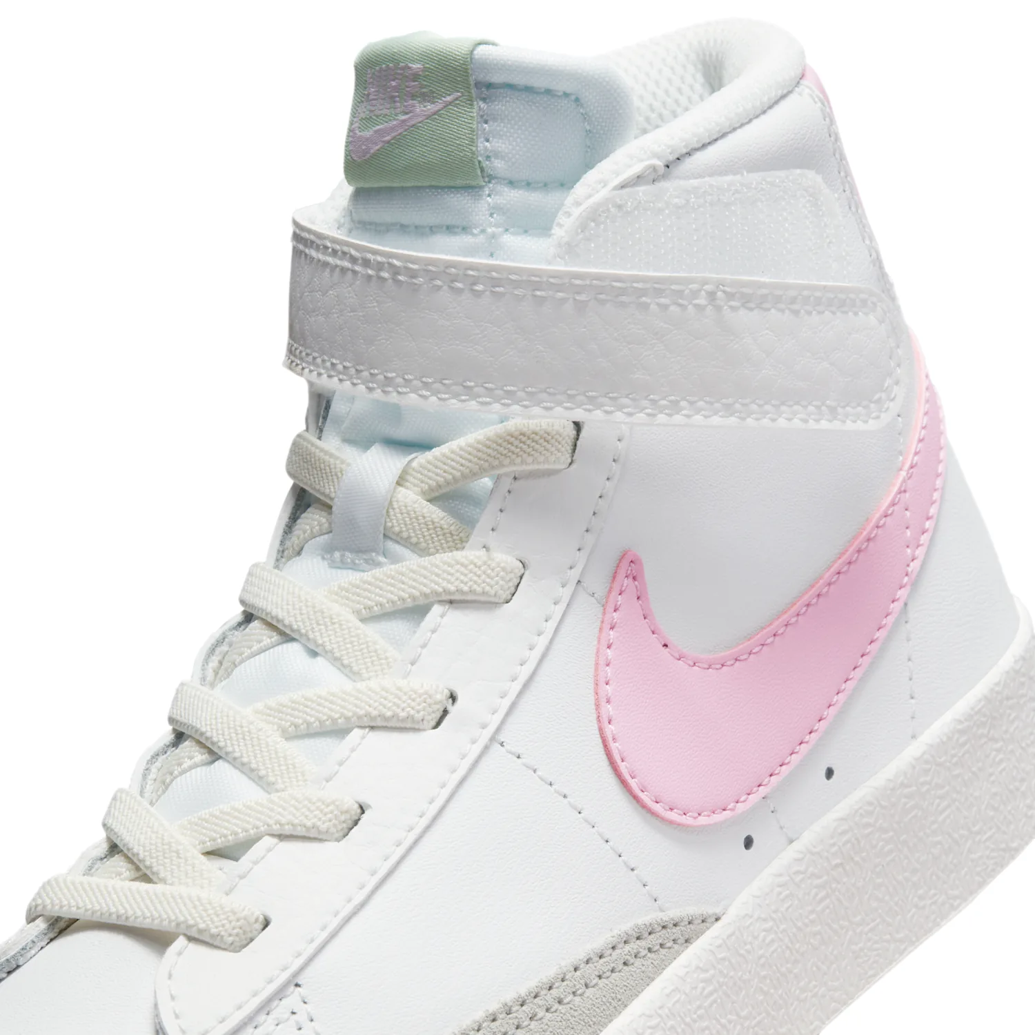 Nike Blazer Mid '77 image 9