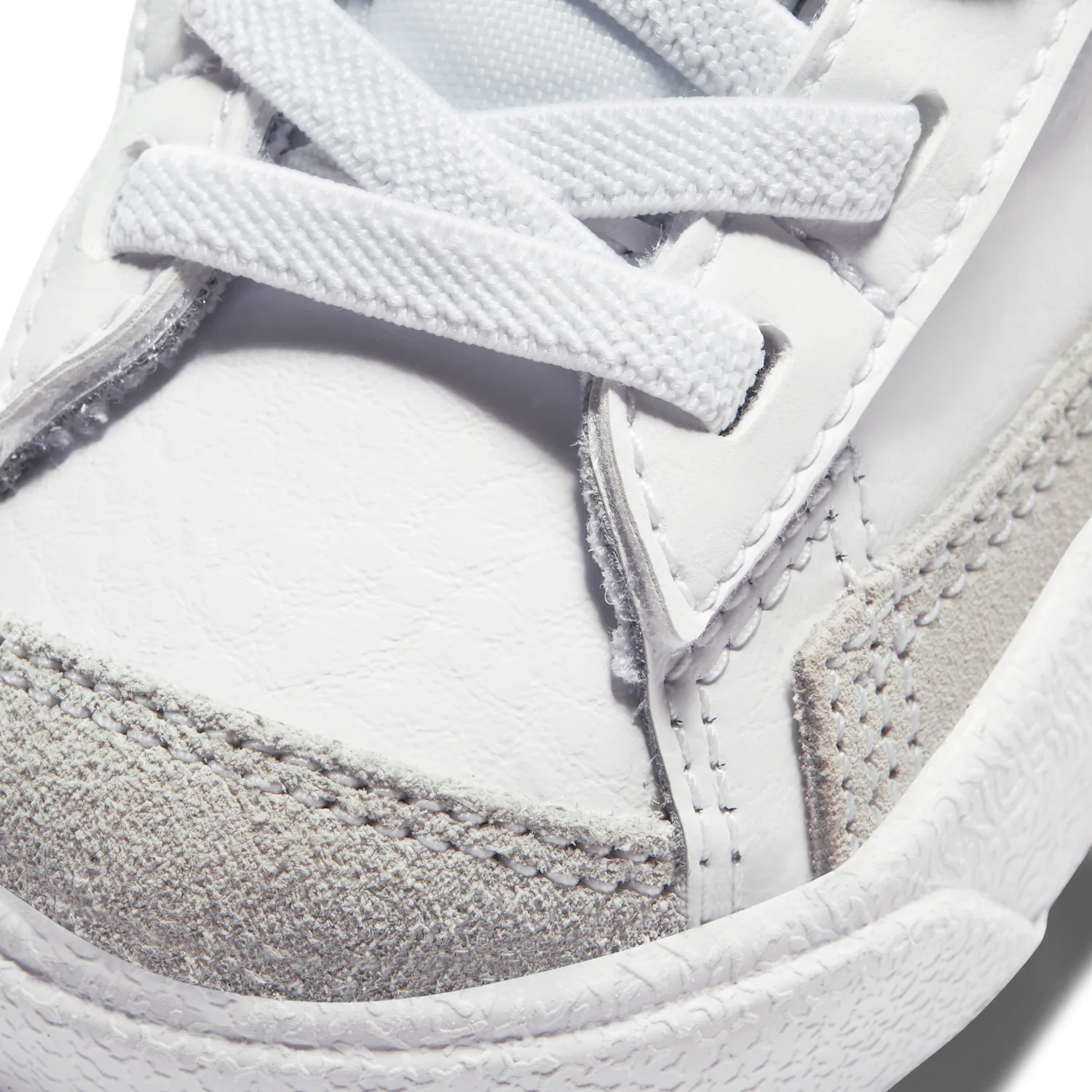 Nike Blazer Mid '77 image 7
