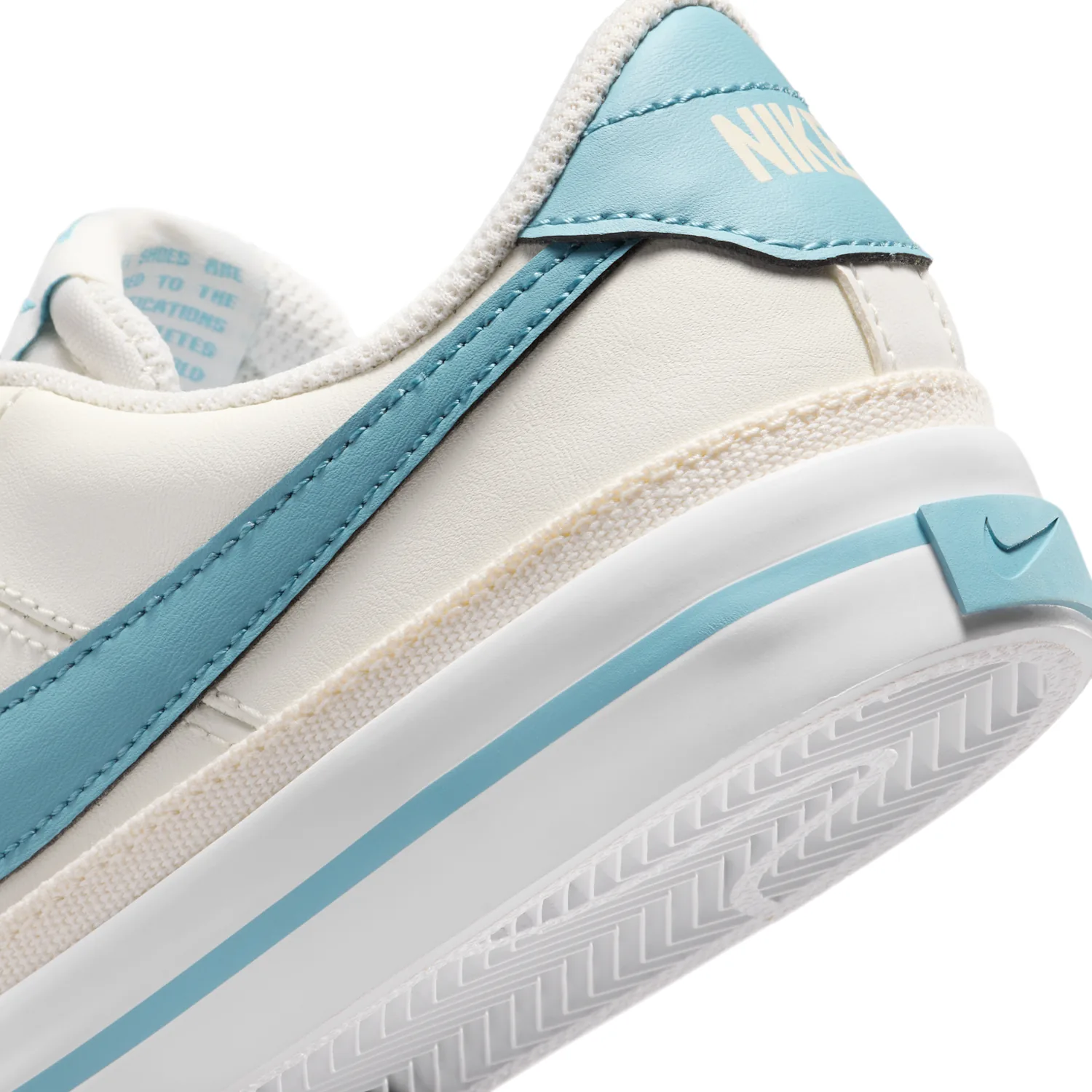 Nike Court Legacy image 8