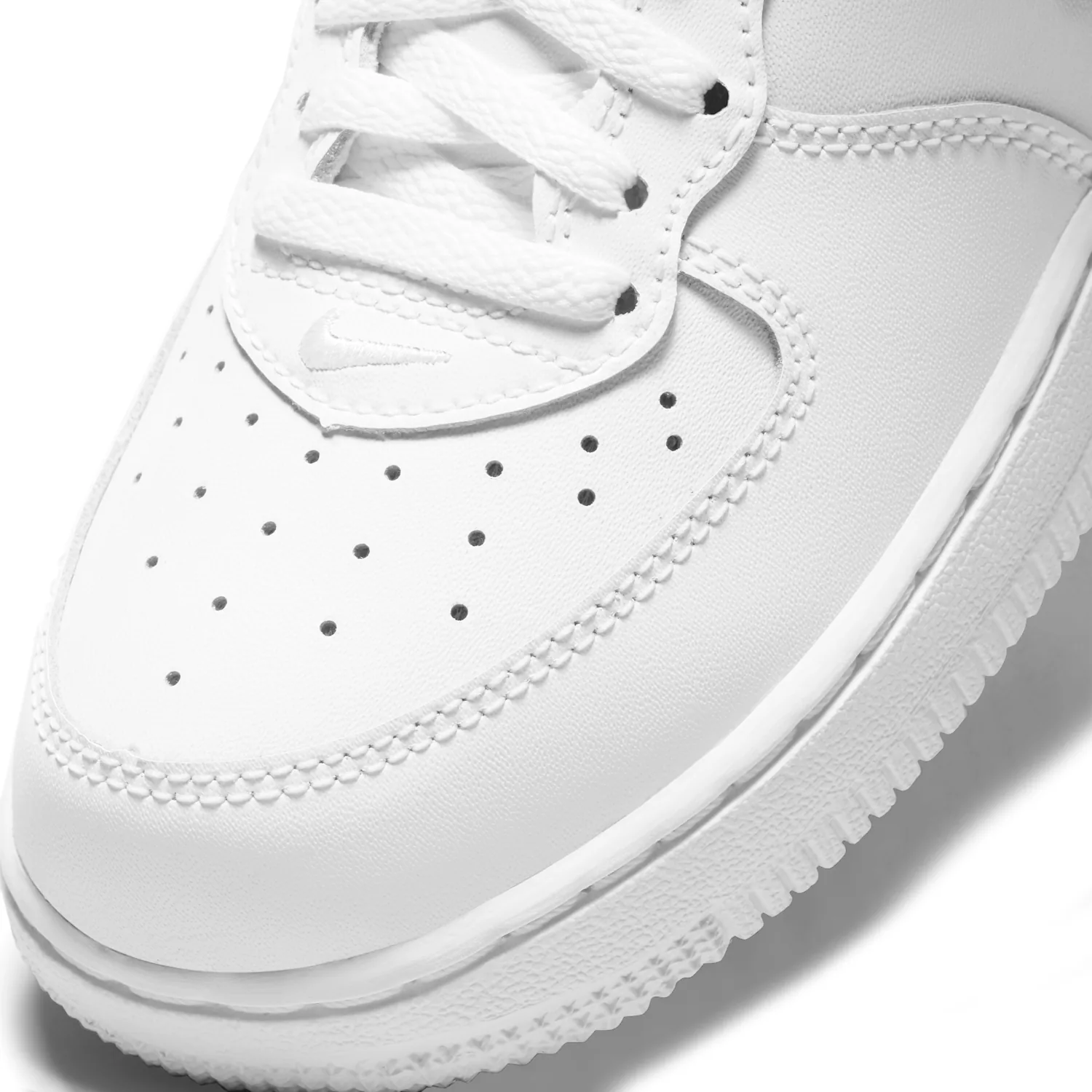 Nike Force 1 Mid LE image 7