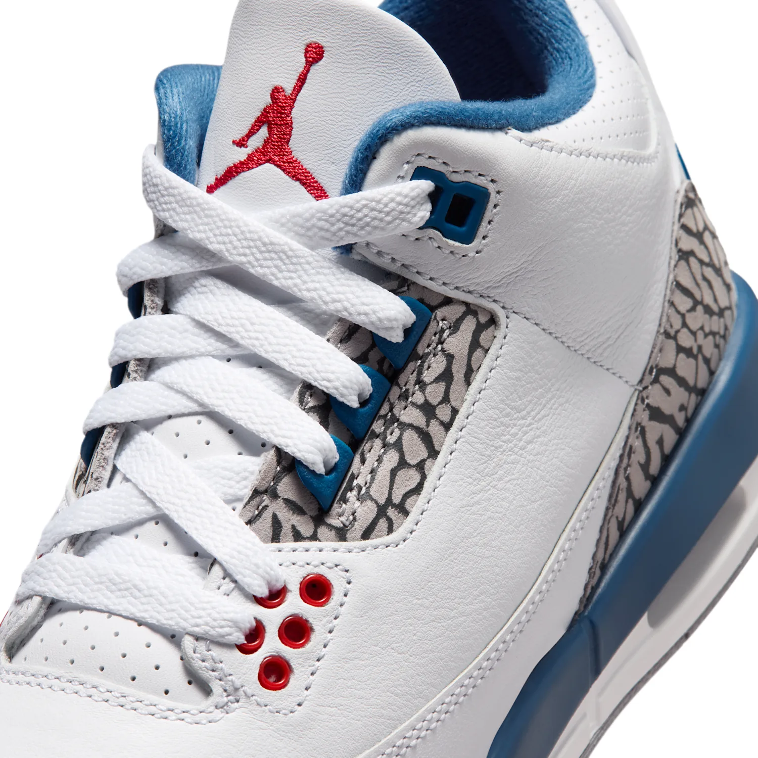 Air Jordan 3 Retro "True Blue" image 7