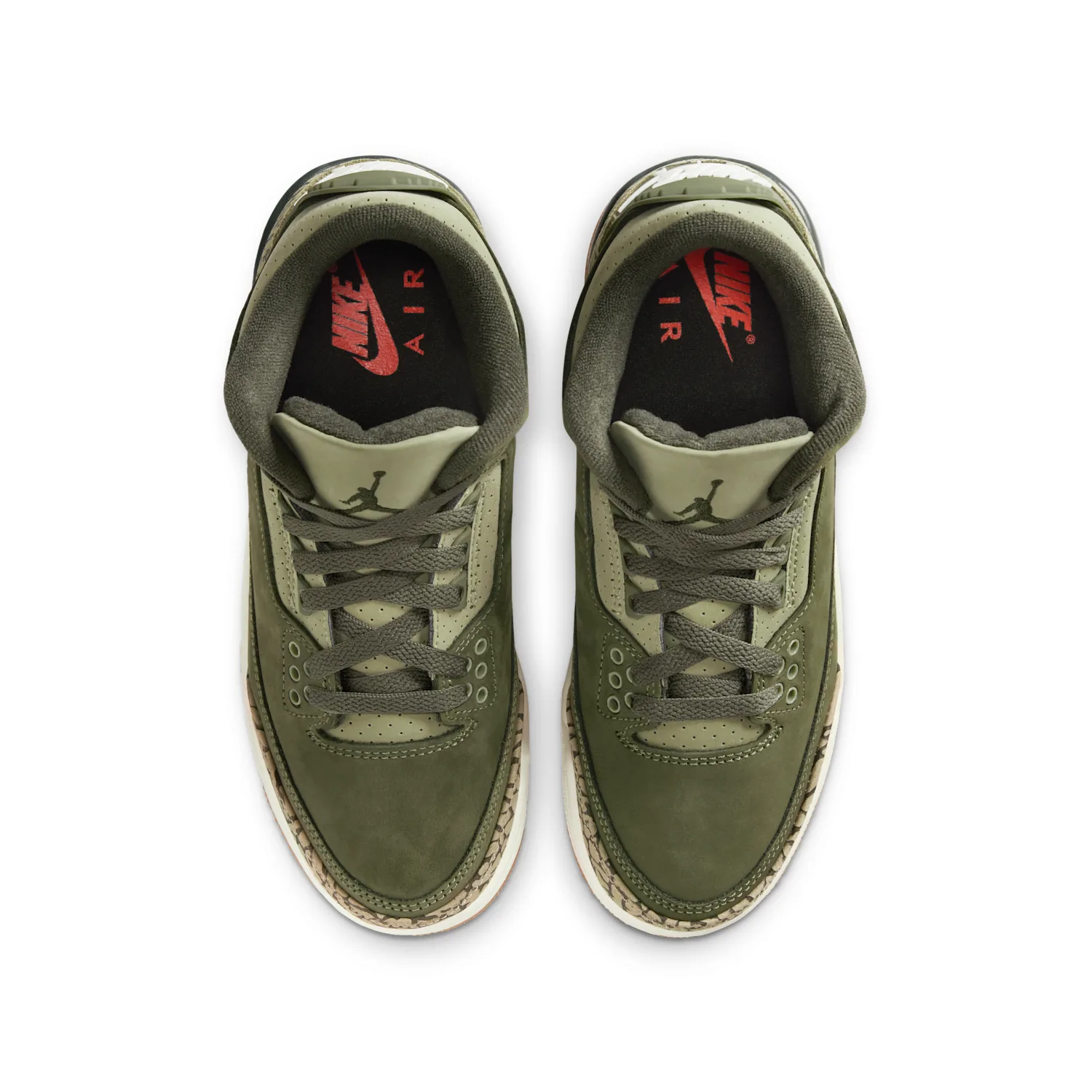 Air Jordan 3 Retro "Medium Olive" image 5