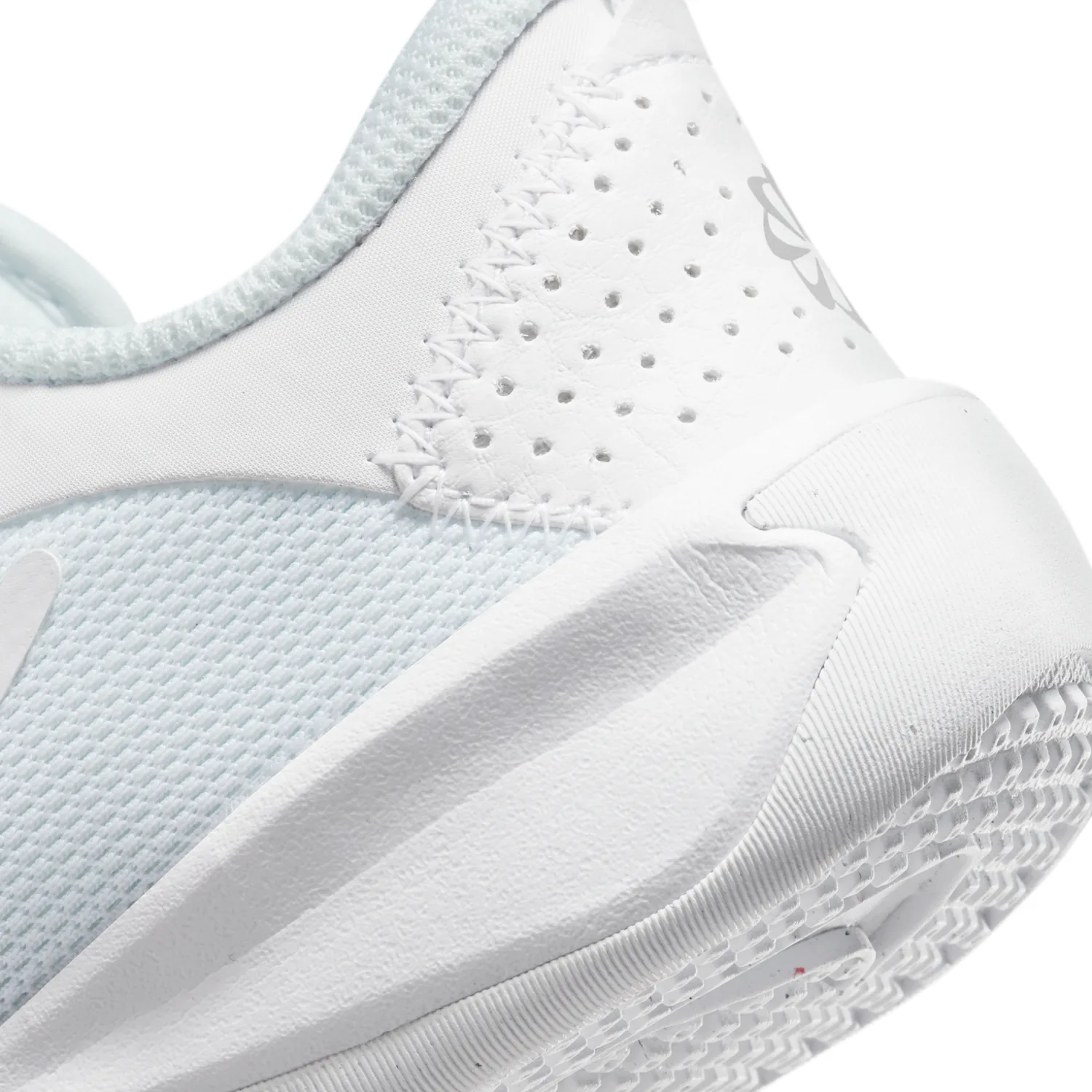 Nike Omni Multi-Court image 8