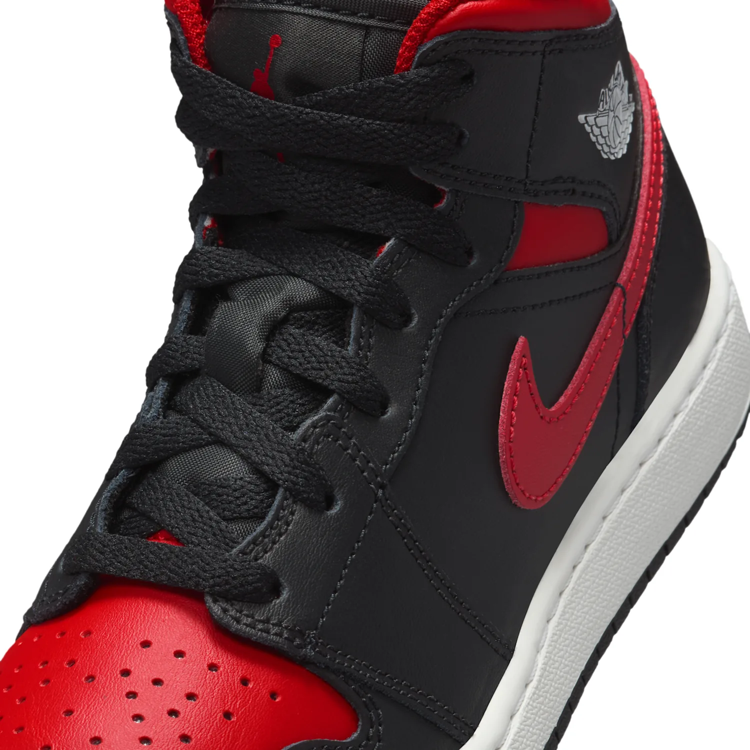 Air Jordan 1 Mid image 7