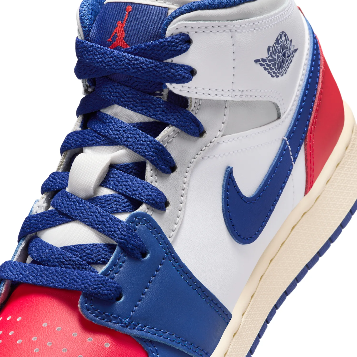 Air Jordan 1 Mid image 7