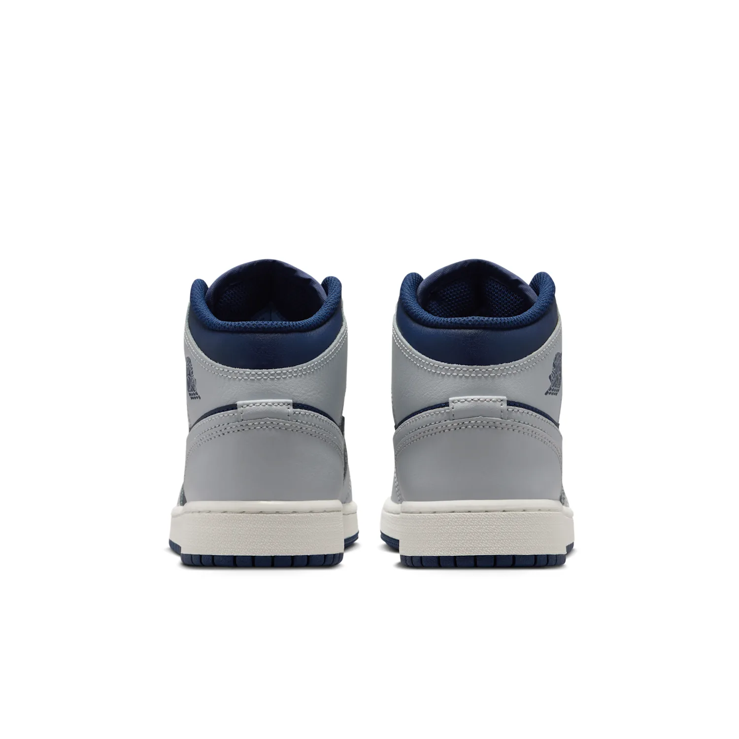 Air Jordan 1 Mid image 6