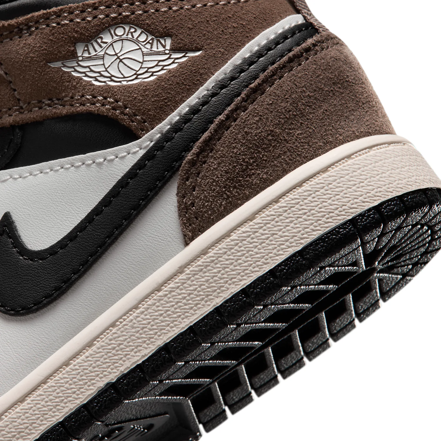 Jordan 1 Mid image 8