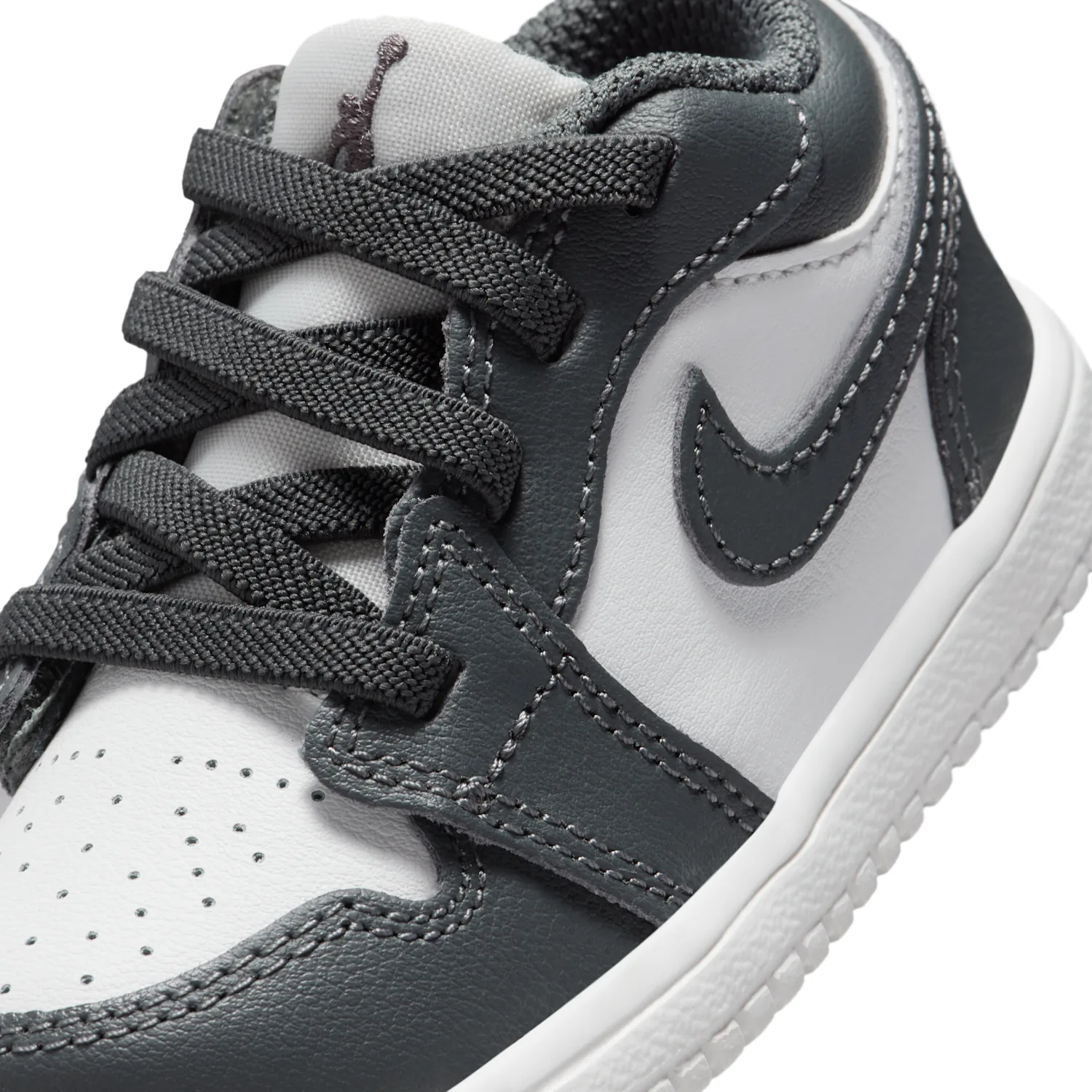 Jordan 1 Low Alt image 7