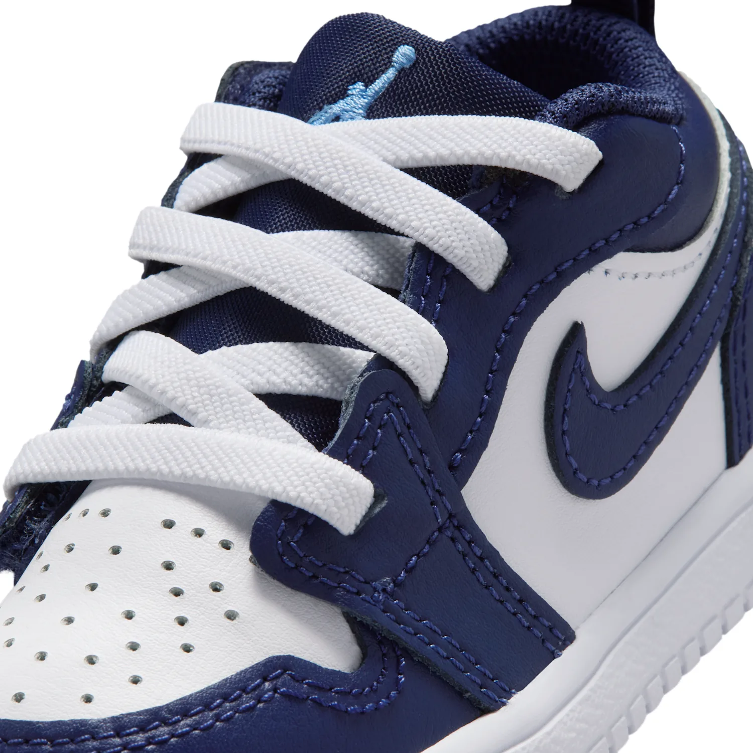 Jordan 1 Low Alt image 7