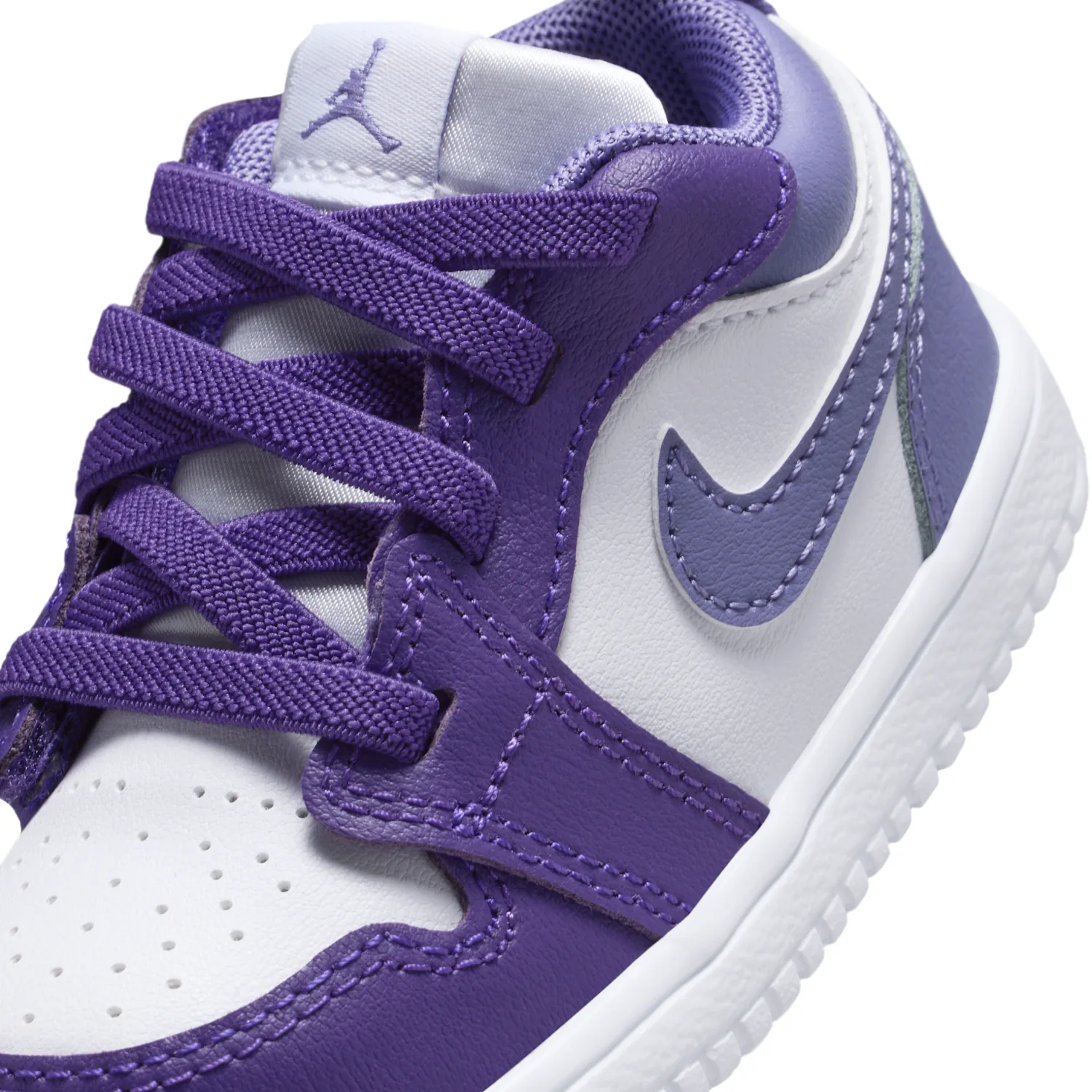 Jordan 1 Low Alt image 7