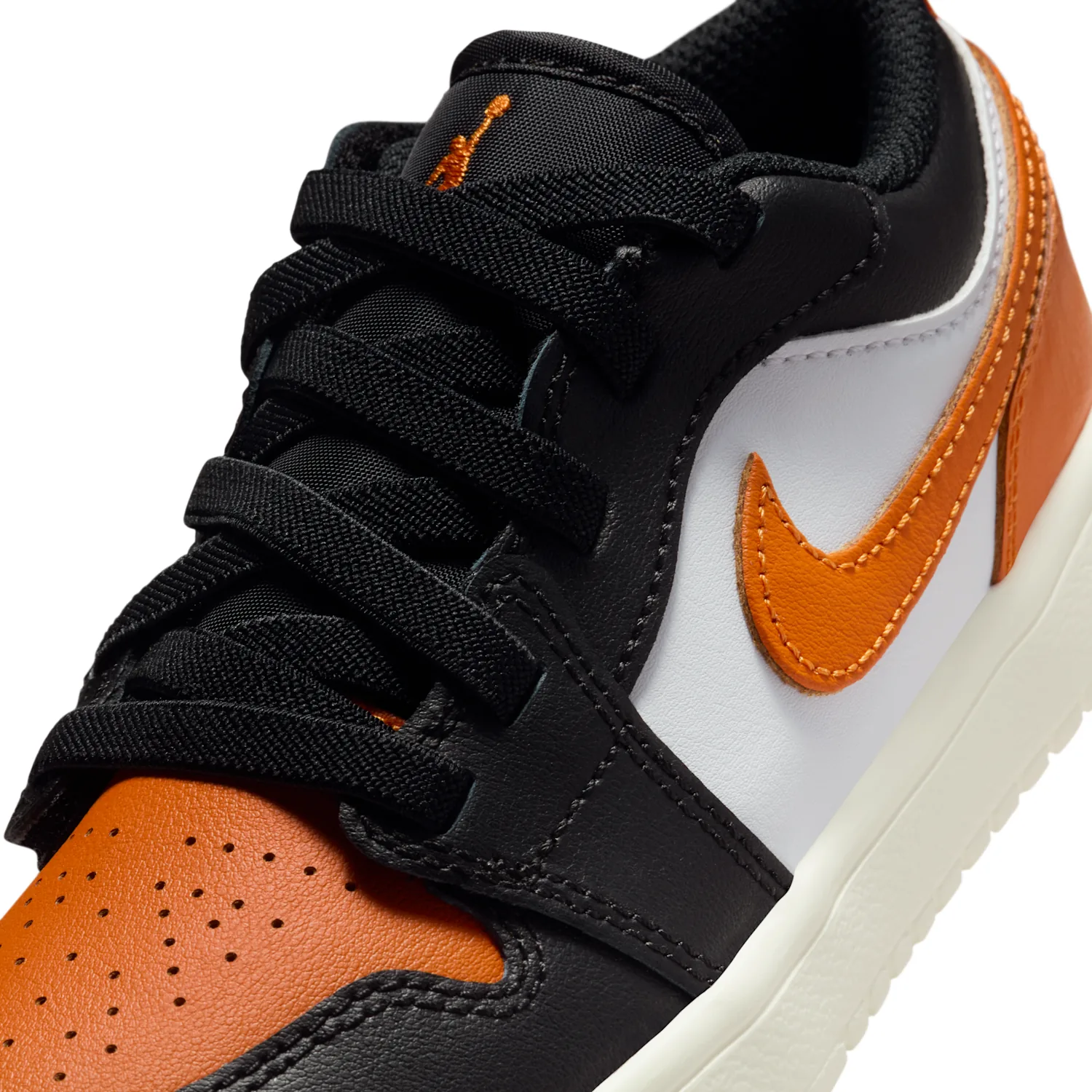 Jordan 1 Low Alt image 7