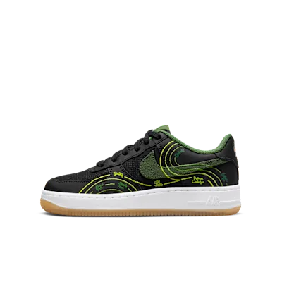 Nike Air Force 1 LV8