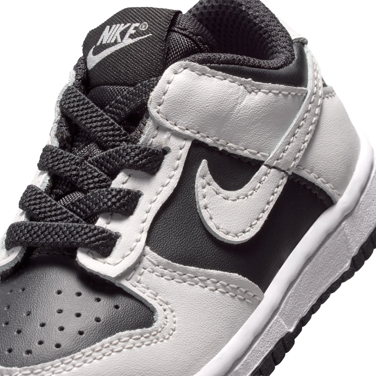 Nike Dunk Low image 7