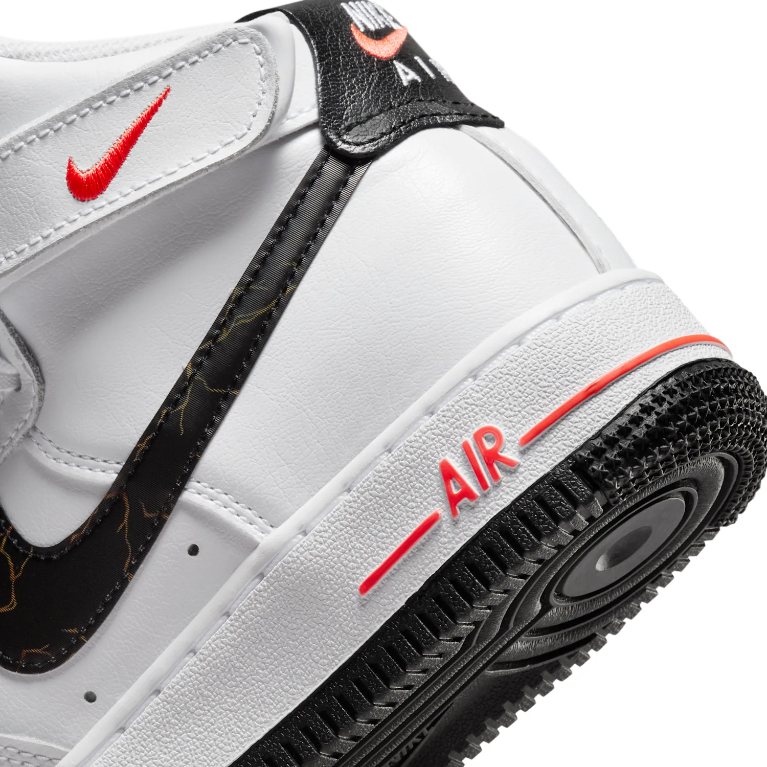 Nike Air Force 1 High image 9