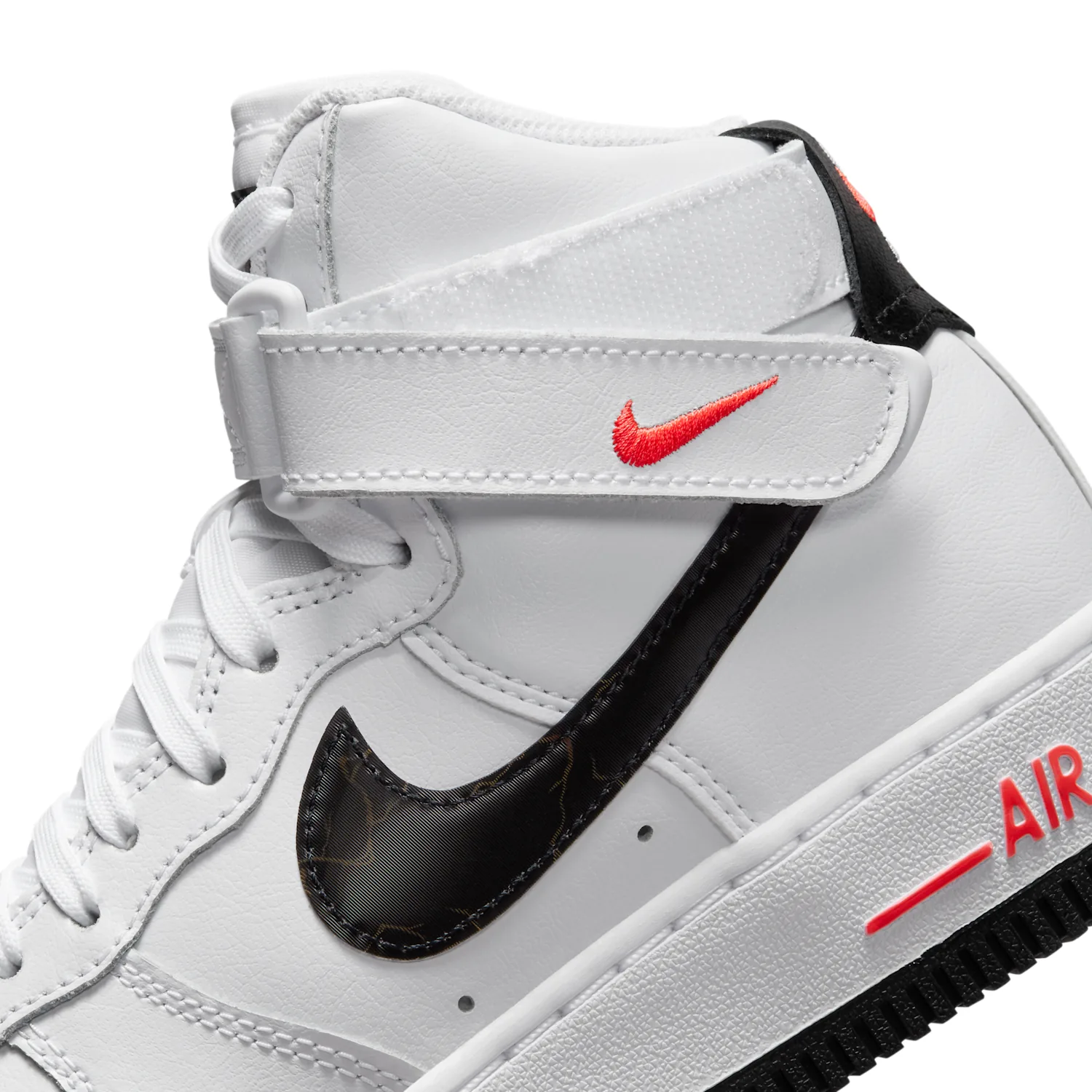 Nike Air Force 1 High image 10
