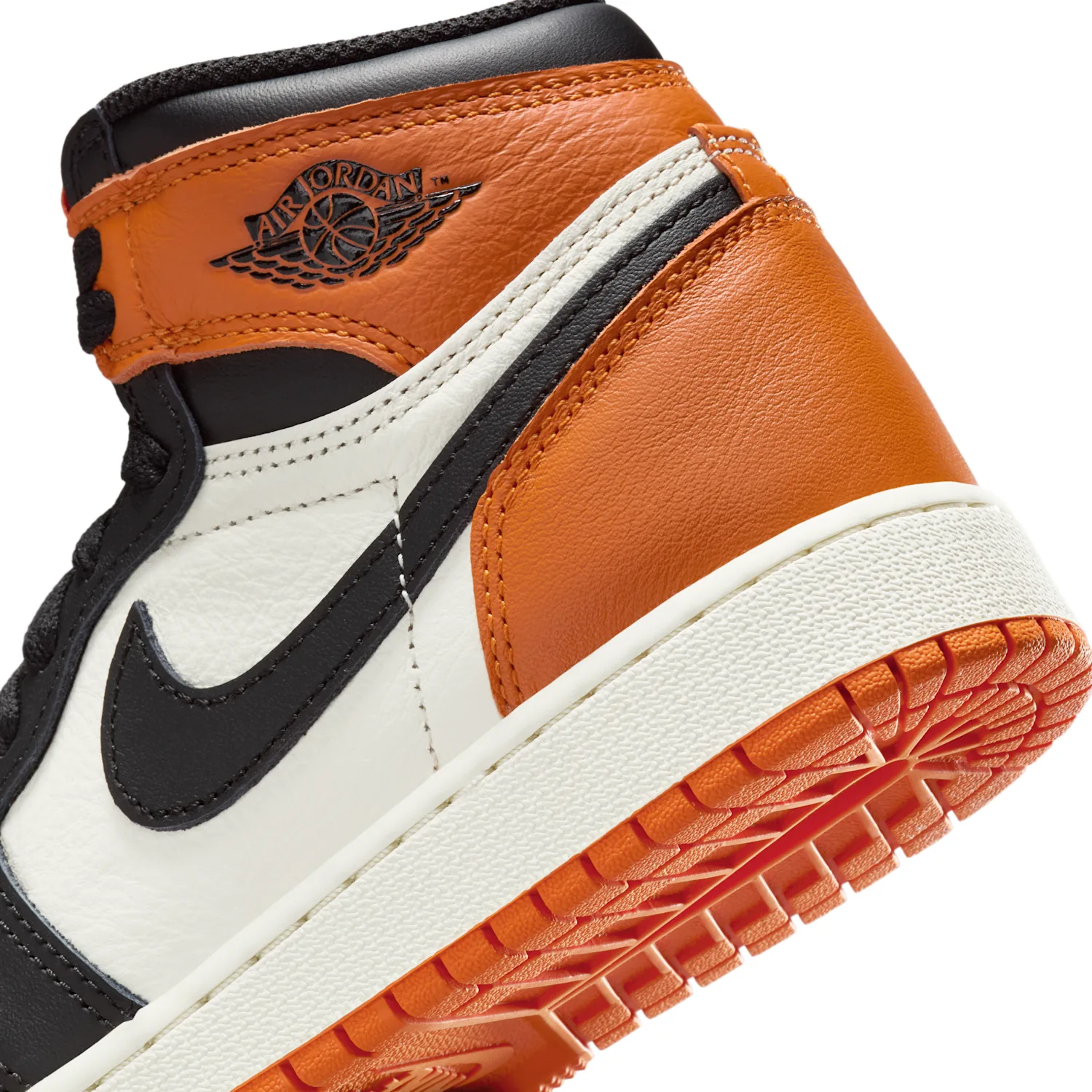Air Jordan 1 High OG "Shattered Backboard" image 9