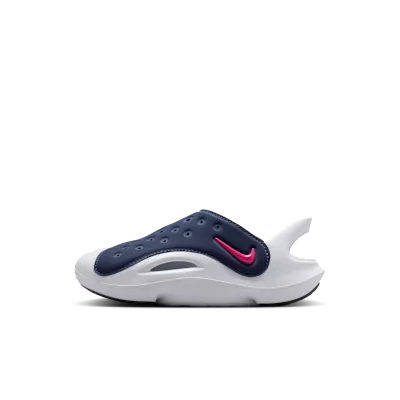 Nike Aqua Swoosh
