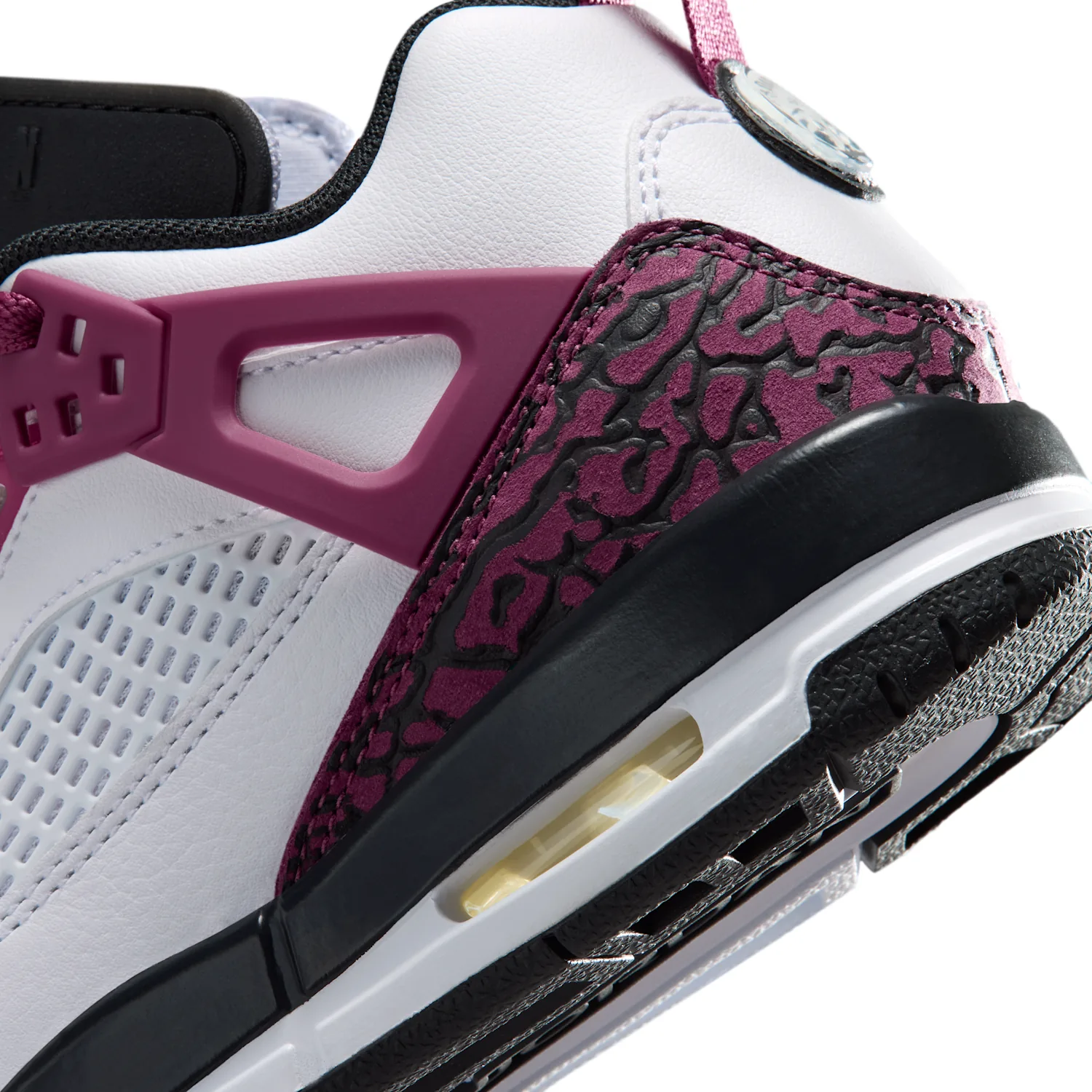 Jordan Spizike Low image 8