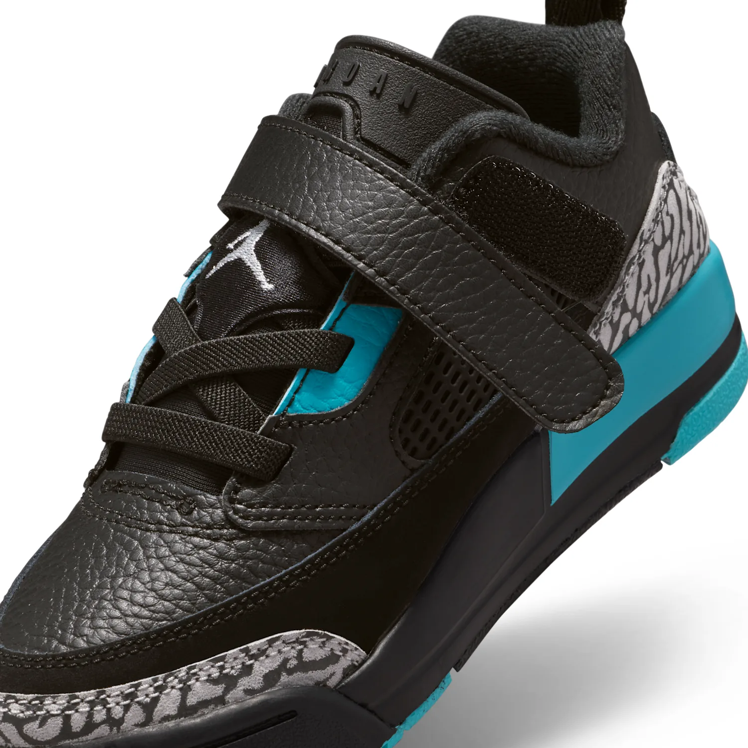 Jordan Spizike Low image 9