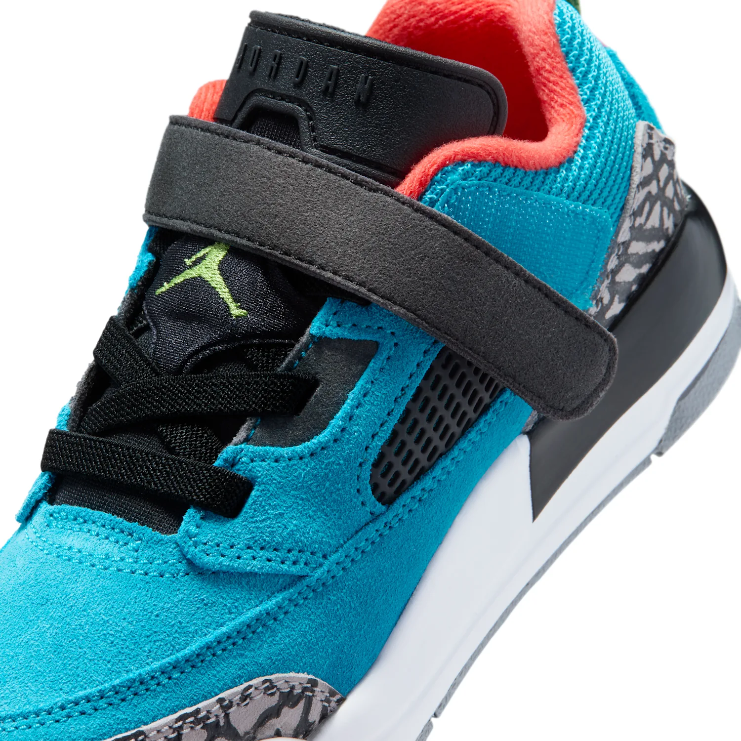 Jordan Spizike Low image 9