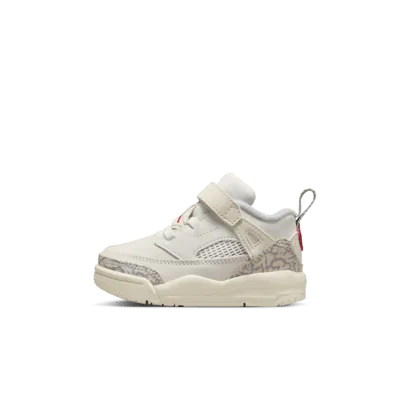 Jordan Spizike Low