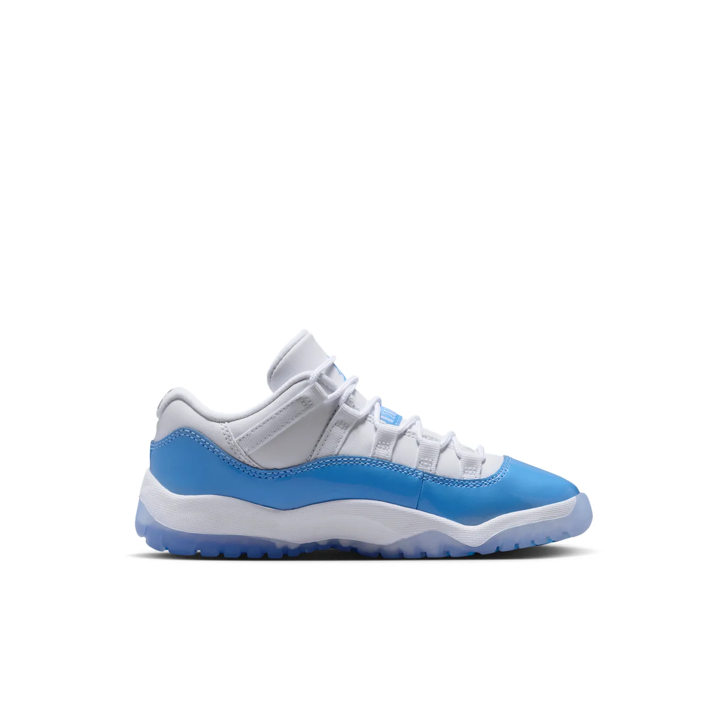 Jordan 11 Retro Low image 3