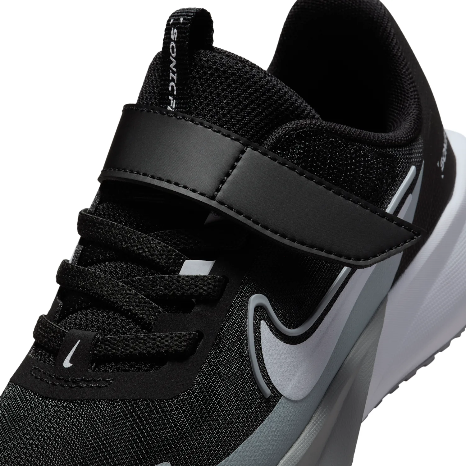 Nike Sonic Fly image 7