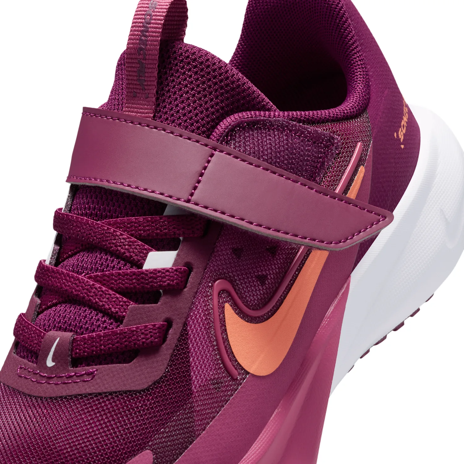 Nike Sonic Fly image 7