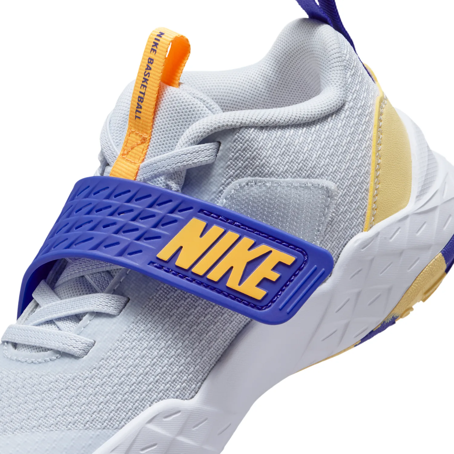 Nike Team Hustle D 12 image 9