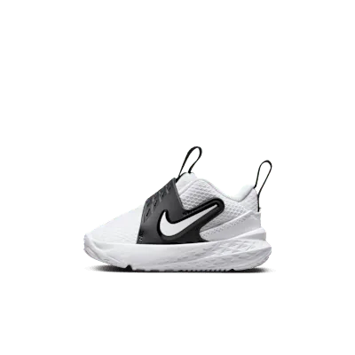 Nike Team Hustle D 12