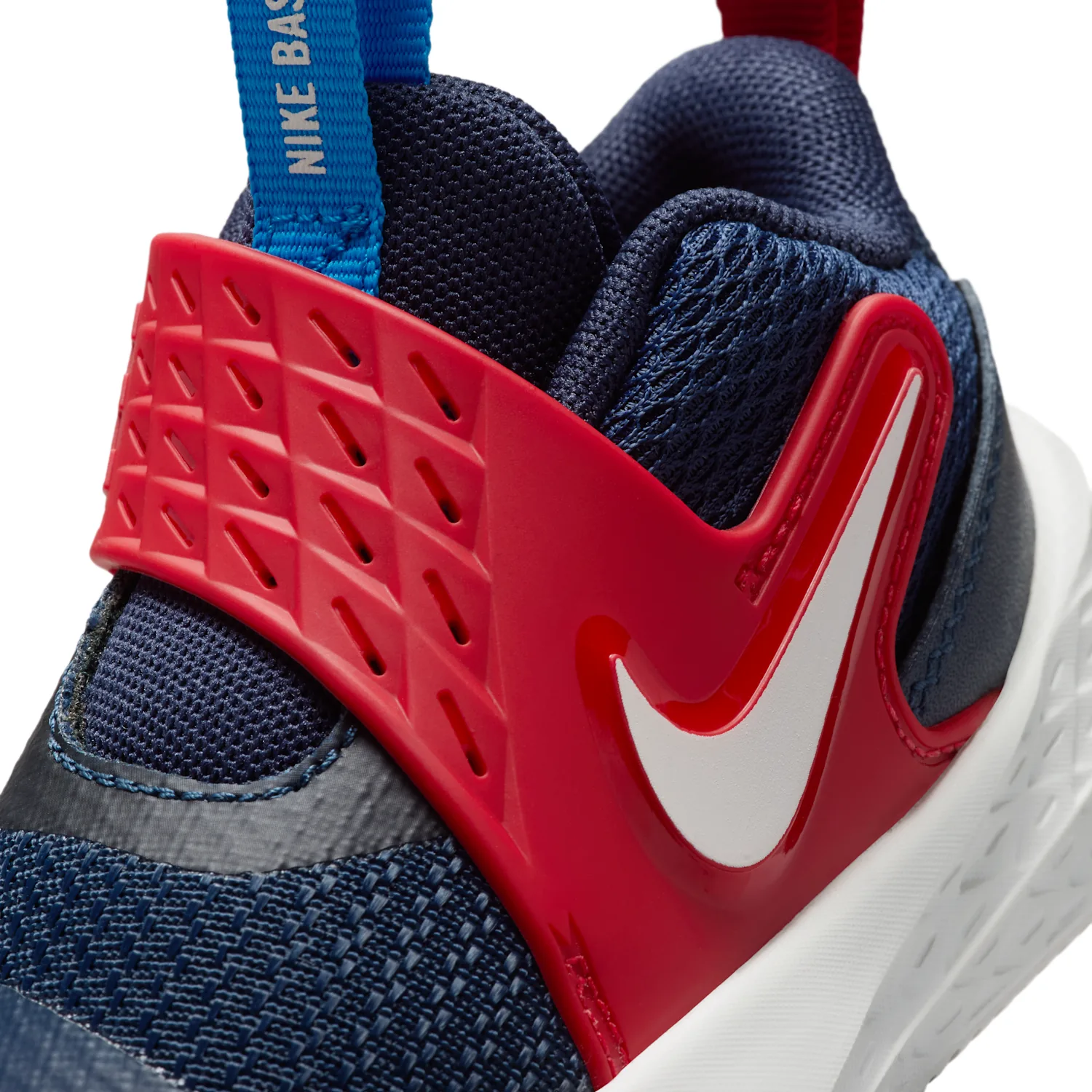 Nike Team Hustle D 12 image 7