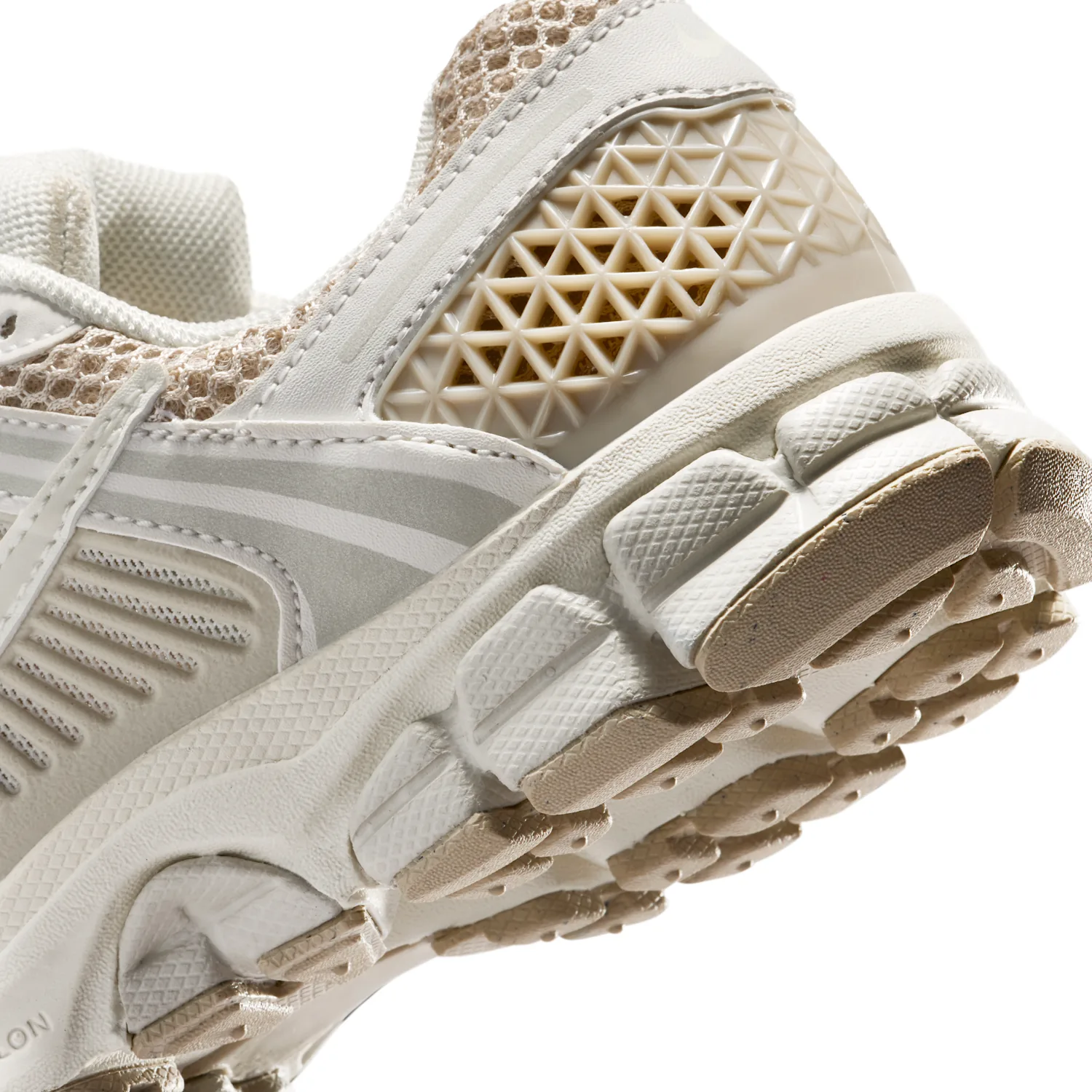 Nike Vomero 5 image 8