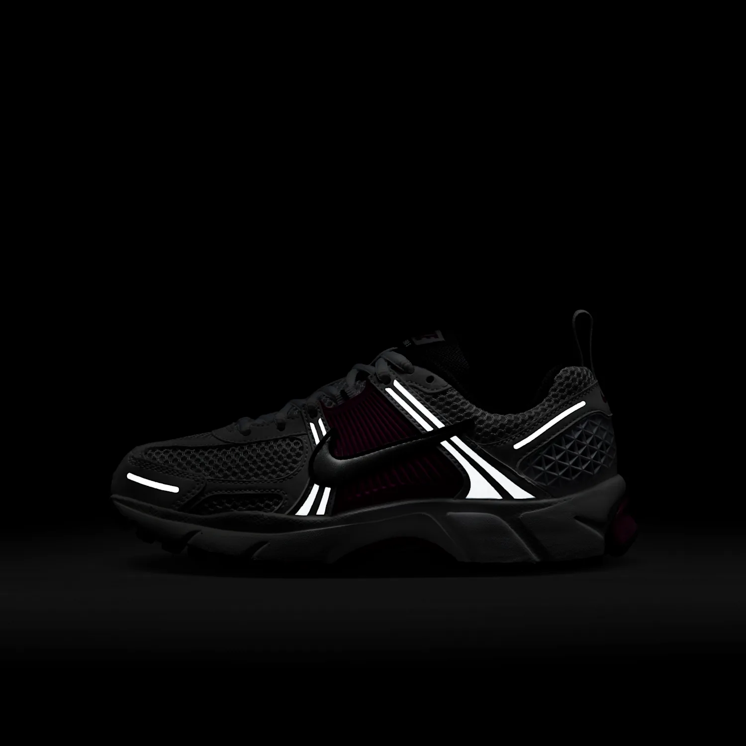 Nike Vomero 5 image 4