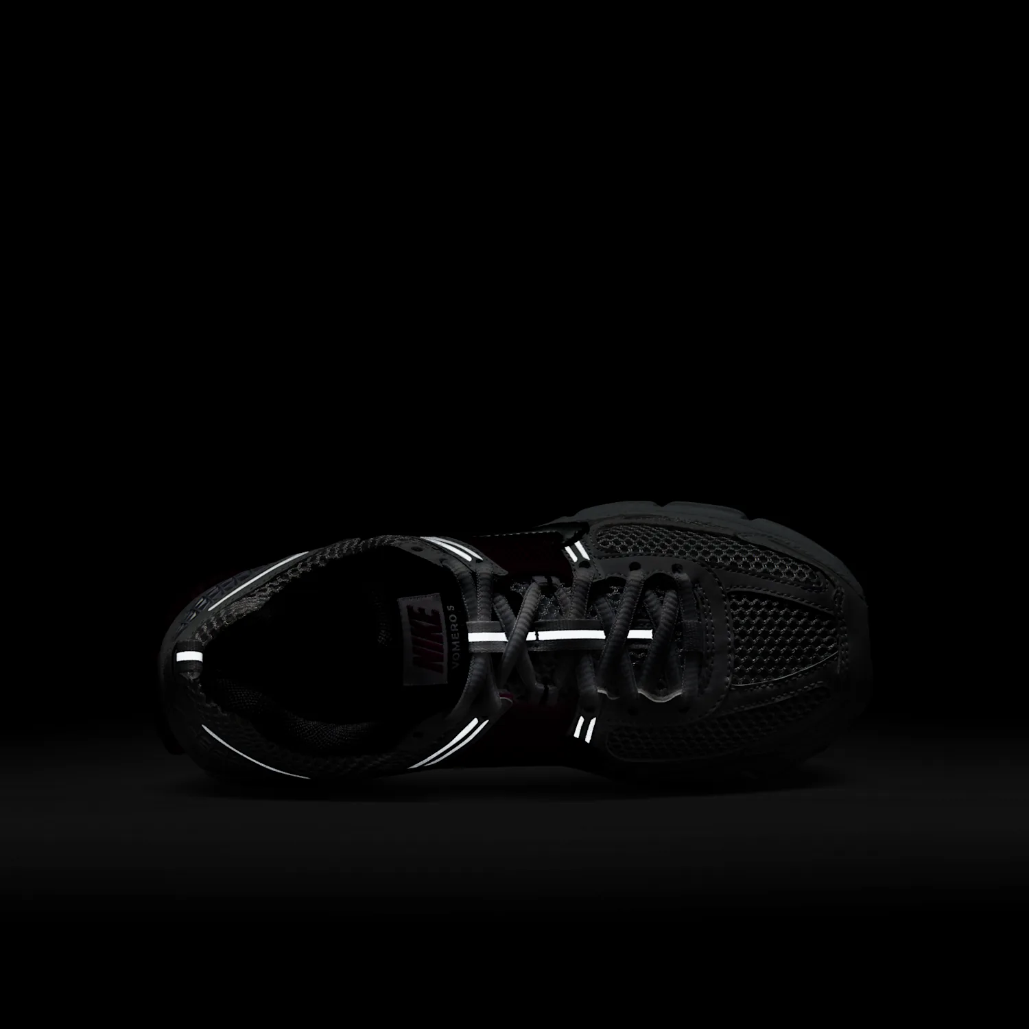 Nike Vomero 5 image 12